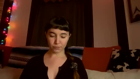 Snapshot of cuteballoons chatting on 01.02.25 CuteBalloons online show from 01.02.25