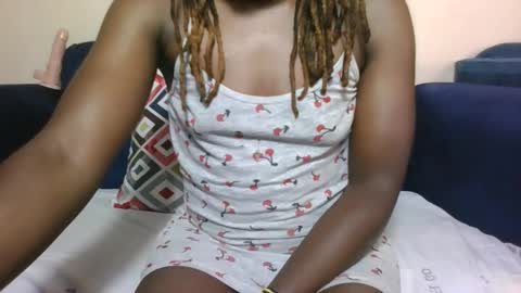 Cuteberry87 online show from 12.16.25