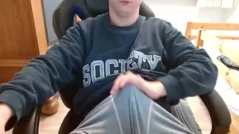 Cuteboy090 online show from 04.22.26