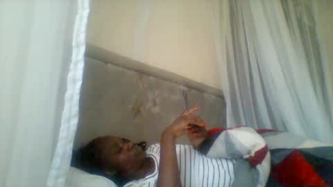 VALLARY online show from 11.22.25