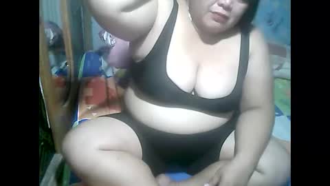Snapshot of cutechubbyasian chatting on 04.17.26 cutechubbyasian online show from 04.17.26