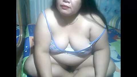 Snapshot of cutechubbyasian chatting on 04.27.26 cutechubbyasian online show from 04.27.26