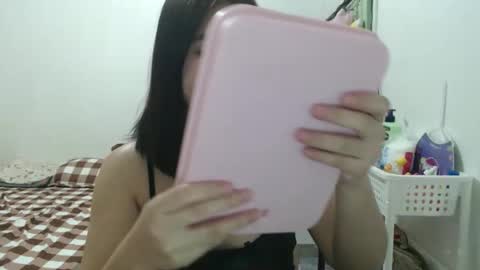 Snapshot of cutecindy2000 chatting on 03.18.26 cutecindy2000 online show from 03.18.26