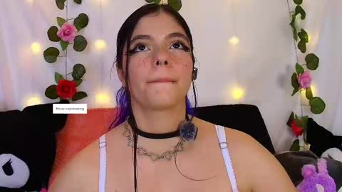 Snapshot of cutee_andrea chatting on 03.21.26 Andrea 3 online show from 03.21.26