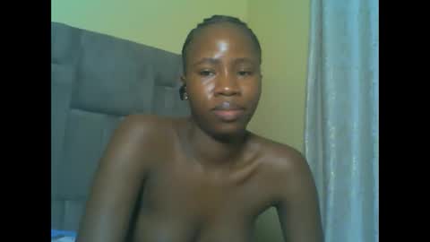 Snapshot of cuteebony16 chatting on 05.30.26 tawi online show from 05.30.26