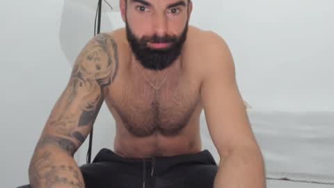 cuteeboy online show from 02.19.25