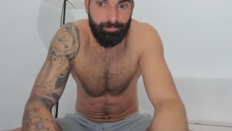 cuteeboy online show from 02.20.25