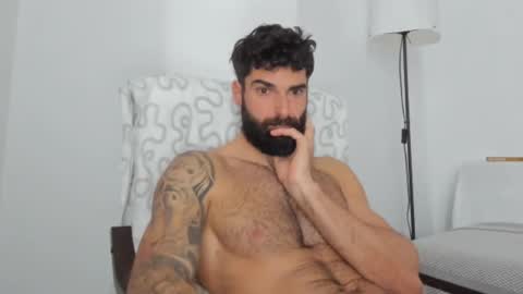 cuteeboy online show from 02.22.25