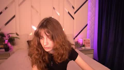 Foxy online show from 11.10.25