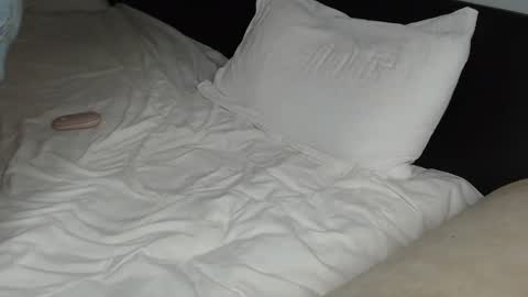 Snapshot of cuteemouse chatting on 12.05.24 Anna online show from 12.05.24