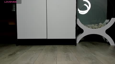 Snapshot of cuteemouse chatting on 02.15.25 Anna online show from 02.15.25