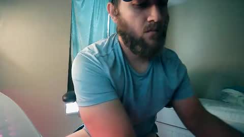 Snapshot of cutefloridaguy25 chatting on 02.12.26 onlyfansSexualAriesFL online show from 02.12.26