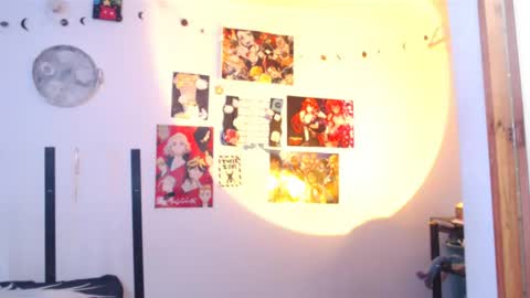 Snapshot of cutehaome chatting on 05.14.26 haome online show from 05.14.26