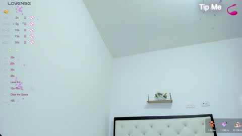 cutelatinax Twtter  Onlyfns online show from 12.29.24