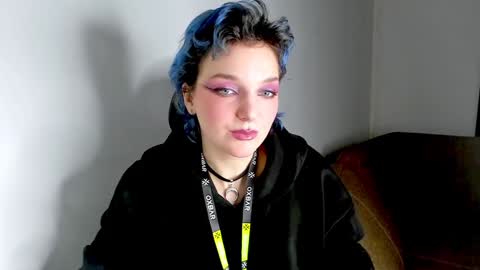 Snapshot of cutemetalgoddess chatting on 12.26.24 Alice online show from 12.26.24