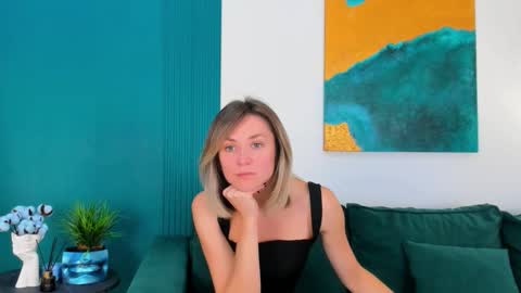 cutemirage online show from 09.14.25