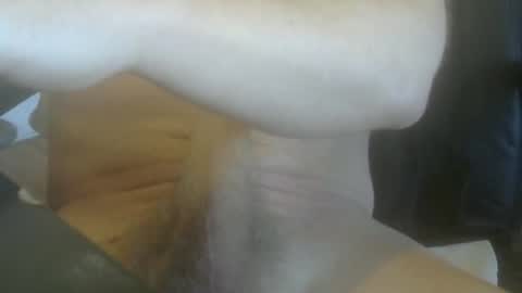 Snapshot of cutemuscledanaconda chatting on 07.20.26 Cute Muscled Anaconda online show from 07.20.26