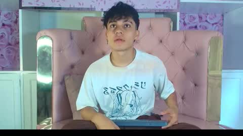 cutenaked_ online show from 02.13.26