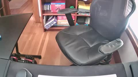 cutenerd15 online show from 11.24.25