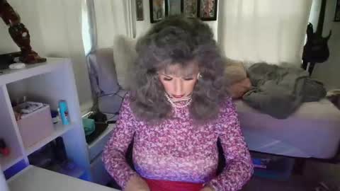 Sandra Love online show from 04.03.26