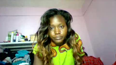 cutezola online show from 10.05.25