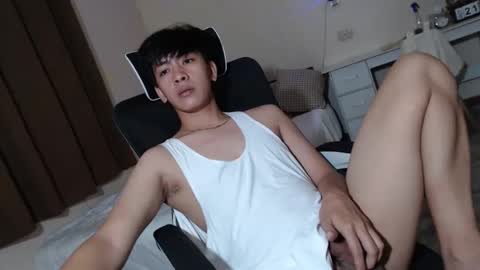 Neil Taylor online show from 10.21.25