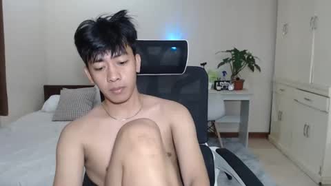 Neil Taylor online show from 10.26.25