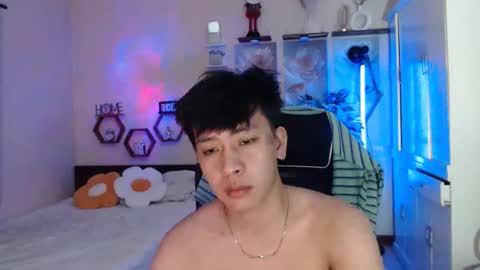 Neil Taylor online show from 01.11.26