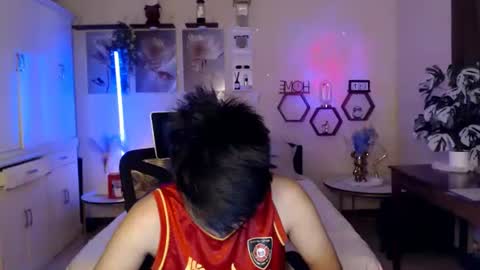 Neil Taylor online show from 02.17.26