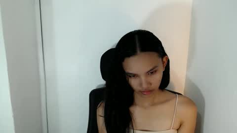 Snapshot of cutiee_lily2 chatting on 05.28.26 cutiee_lily2 online show from 05.28.26