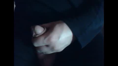 Snapshot of cutieguy86 chatting on 10.08.25 CutieBoy online show from 10.08.25