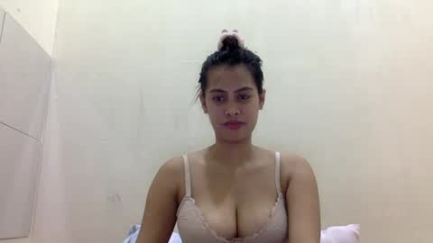 Snapshot of cutietrina chatting on 01.15.25 CutieTrina online show from 01.15.25