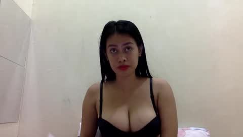 Snapshot of cutietrina chatting on 02.15.25 CutieTrina online show from 02.15.25