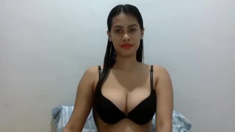 Snapshot of cutietrina chatting on 03.10.25 CutieTrina online show from 03.10.25