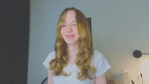 Snapshot of cuute_angell chatting on 06.21.26 Virginia See you on Sunday online show from 06.21.26