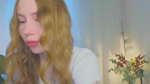 Snapshot of cuute_angell chatting on 07.10.26 Virginia See you on Sunday online show from 07.10.26