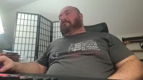 Snapshot of cwbyga chatting on 02.04.26 Bubba Bull online show from 02.04.26
