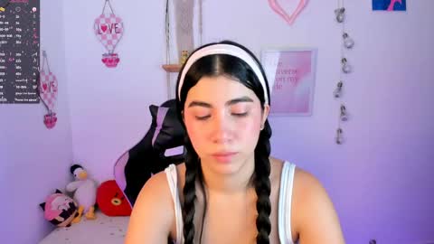 Snapshot of cyber_lizz chatting on 06.03.26 Liz online show from 06.03.26