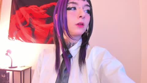 cel I am independent Help me reach 200 thumbs up uwu online show from 04.02.26