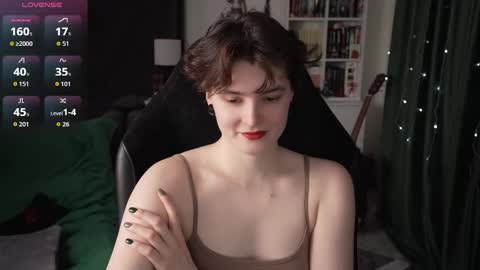 Helen Blossom online show from 10.02.25