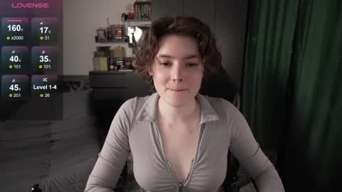 Helen Blossom online show from 03.30.26