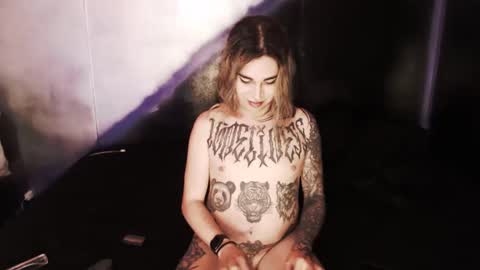 Nikki online show from 01.14.25