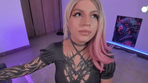  cyber zoe   online show from 01.14.26