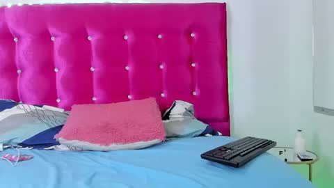 Snapshot of cyndycranforsquirt chatting on 07.21.26 cyndycranforsquirt online show from 07.21.26