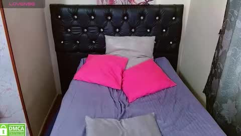 Cynthia online show from 12.20.25