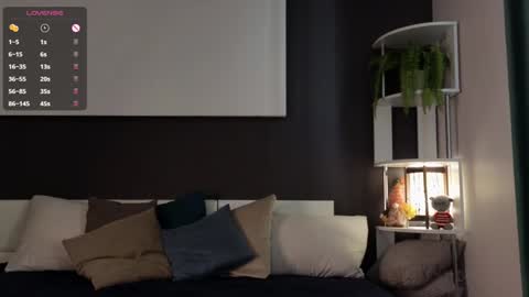 Isabella online show from 01.30.25