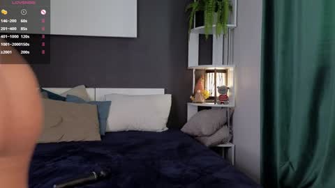 Isabella online show from 01.31.25