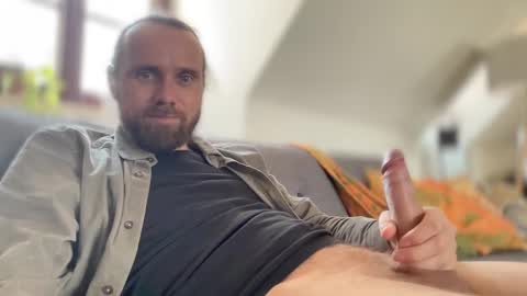 Snapshot of d0n_gi0vanni chatting on 03.10.25 d0n_gi0vanni online show from 03.10.25