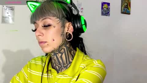 Snapshot of d3m0ny0_0 chatting on 03.28.26 d3m0ny0_0 online show from 03.28.26