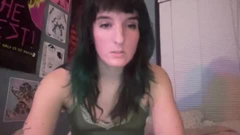 Snapshot of d3monl0ver chatting on 11.04.25 exene online show from 11.04.25